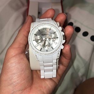 watch (never worn w/ extra pieces to lengthen)